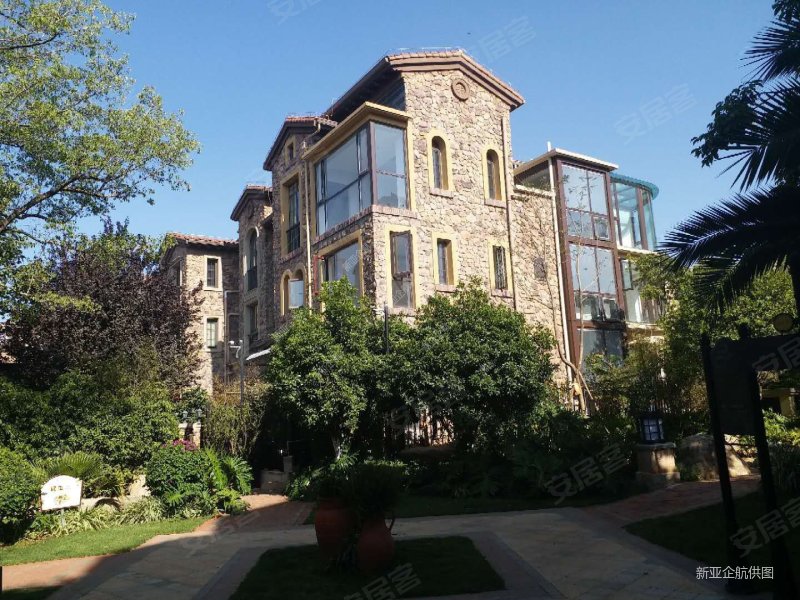 昆明二手房>西山二手房>滇池度假区二手房>公园1903圣维望(别墅)>800