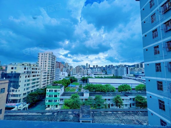 深圳龙岗坂田民营住宅区光雅园地铁拎包入住 阳台大单间 电梯房采光好