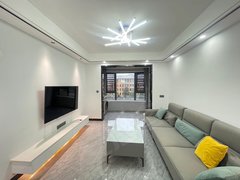 常德武陵文理学院真实价格 拒绝引流 ! 文理汇景旁边 2室1厅1卫 豪华装修出租房源真实图片