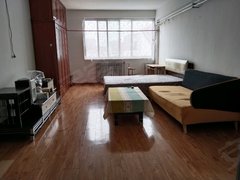 青岛李沧青山路新海园优盘 1室1厅1卫出租房源真实图片
