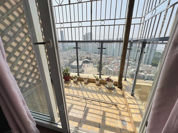 下沙租房,顶楼复式南北通透看海景带露台花园,福田租房-深圳58安居客