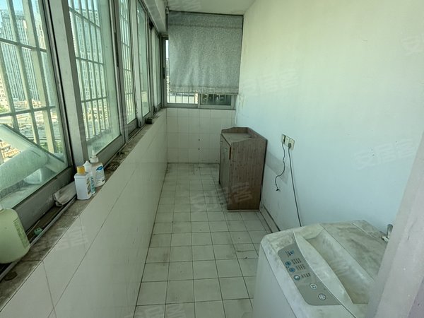 厦门思明禾祥东路富城花园禾祥东电梯高层带双阳台出租房源真实图片