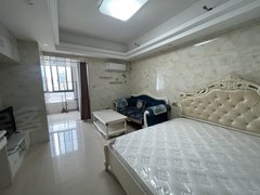 泉州晋江SM广场宝龙广场旁边单身公寓,简约风,拎包入住,随时看房出租房源真实图片