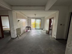 嘉兴秀洲油车港镇托斯卡纳三室便宜出租，简单家具家电配齐，有钥匙随时看房出租房源真实图片