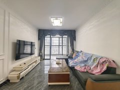 桂林临桂花生唐1100包物业  两台空调  人民路锦天城  两房出租房源真实图片