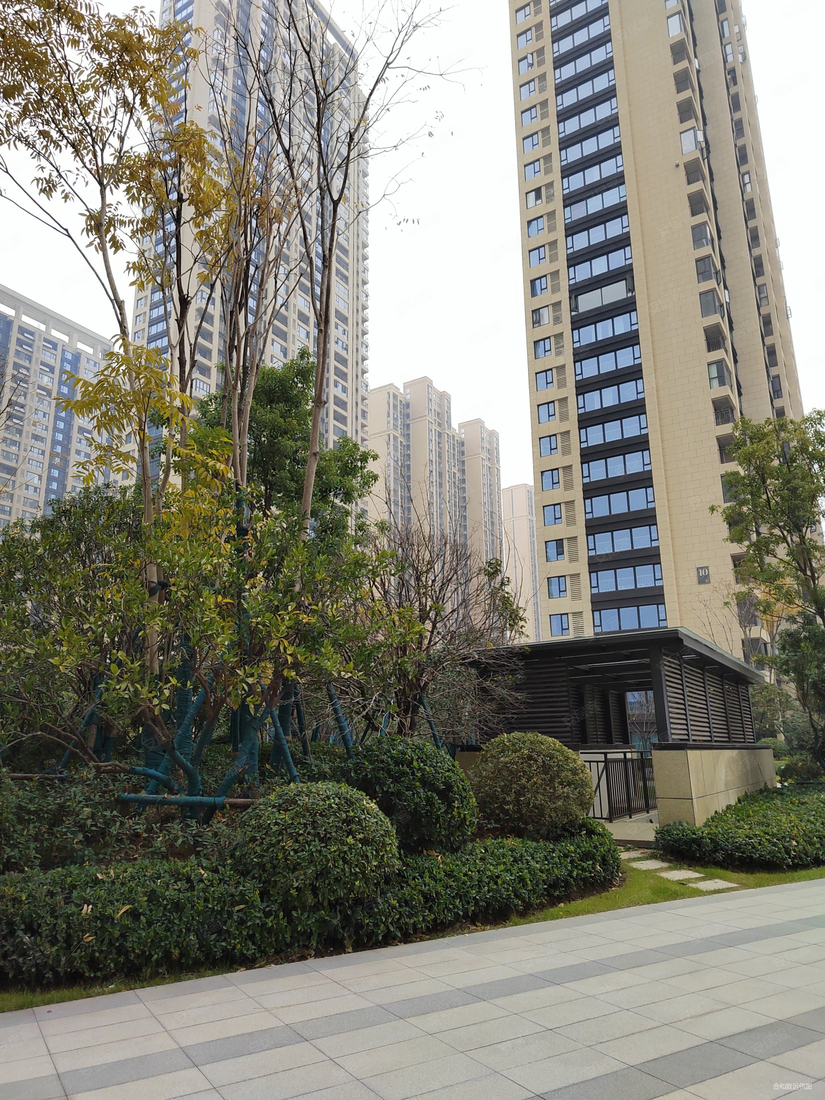 武汉房产网>武汉二手房>洪山二手房>白沙洲二手房>东原启城(三四期)>