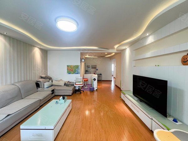 近万象城 经十路 解放东路 人寿双金大厦 大三室拎包入住