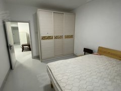 大丰大中大中城区幸福小区旁1楼带院子，3室，1000月出租房源真实图片