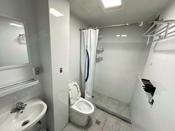 【多图】南杨小区(长清路),三林租房,近8号杨思站,精装一房一厅,空关