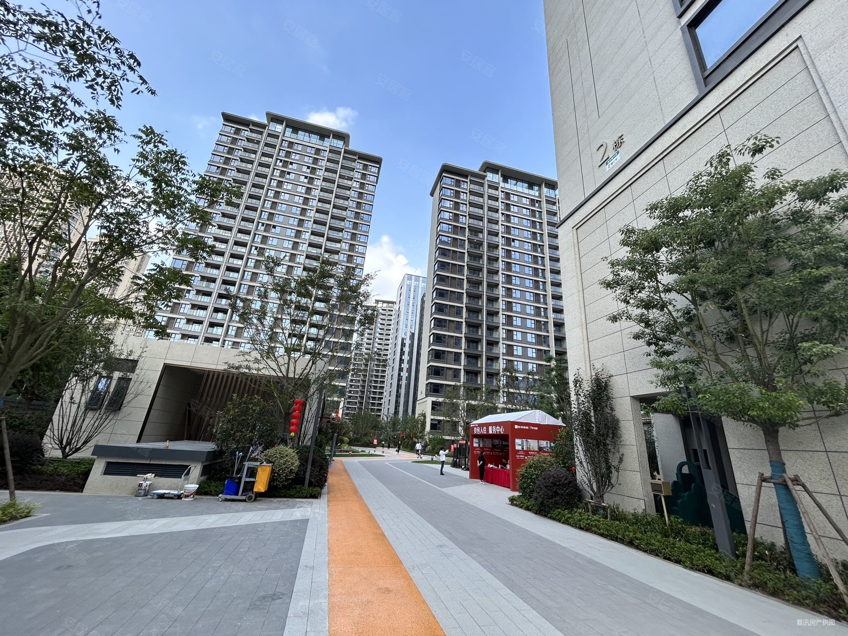 安亭地铁口中骏璟尚电梯房楼层好视野无遮挡看房随时