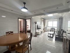 龙海城区龙海城区谁都能拿的出手经济好房!动车站旁 兰庭小区 白云小区 两房出租房源真实图片
