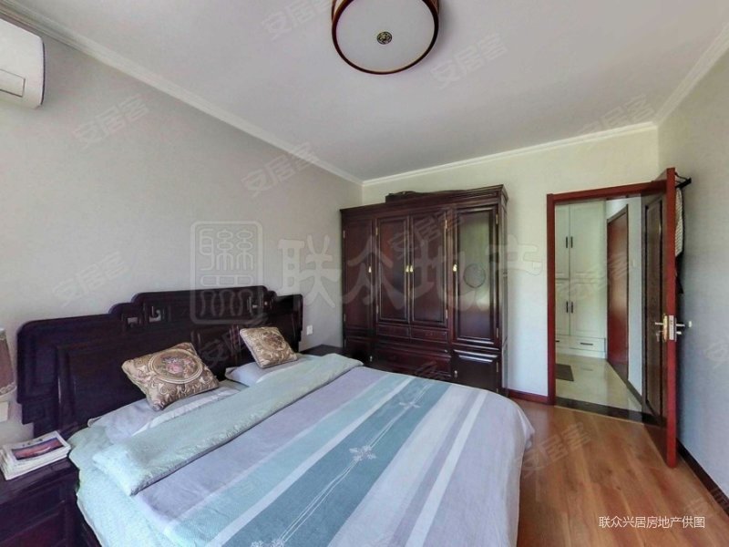 五环内交易有保单店长力荐 金华园