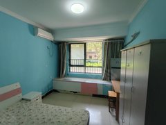常州武进湖塘吾悦万达旁 无ZJ费 绿地峰云汇 精装修 拎包入住随时看房出租房源真实图片