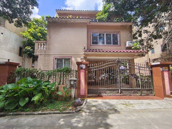 深圳龙华民治梅花山庄(别墅)(别墅) 7室3厅5卫 配套齐全 450平 精装修