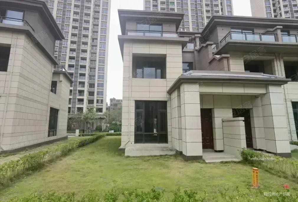 悠山美地花园(别墅) 五折诚售 大花园 随时看房