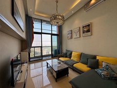 桂平桂平城区城区碧桂园1600元 4室2厅2卫 精装修，家具电器齐全，有匙即出租房源真实图片