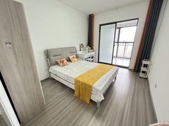 昆明西山前卫营0中介！万达 云纺 儿童医院 双塔 顺城 爱琴海 润城出租房源真实图片