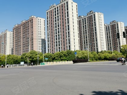 不足,朗诗绿色街区怎么样,朗诗绿色街区周边房产中介经纪人评价-上海