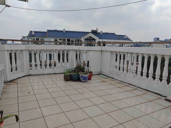 【多图】嘉源,嘉定城区租房,嘉源小区6复7楼,5室2厅2卫,宽敞明亮,居家