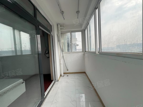 上海浦东周浦繁荣馨苑双南两房,18繁荣站,近万达 澧溪 看房有钥匙 ,可