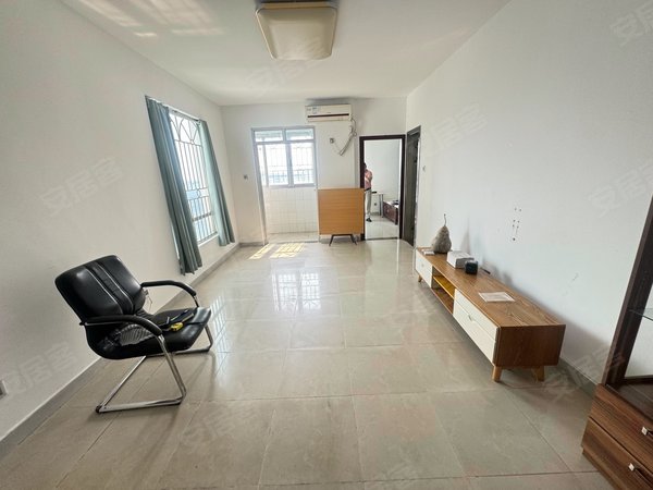 【多图】福源花园(三期),保税区租房,可固定,可全齐,84大2房,,福田