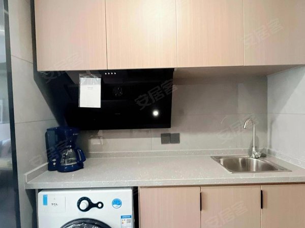 上海浦东惠南沪南公路9589号园区整租一室 近下沙 近园区 独厨卫 拎包