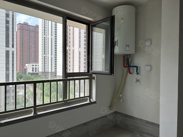 济南天桥蓝翔海信九麓府毛坯海信九麓府墨园三室房子南北通透99平出租