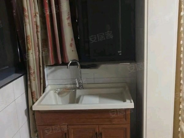 绍兴镜湖洋江西路曲屯家苑(西区)曲屯家苑西区4楼82方2室1厅1卫精装2300元一手出租房源真实图片