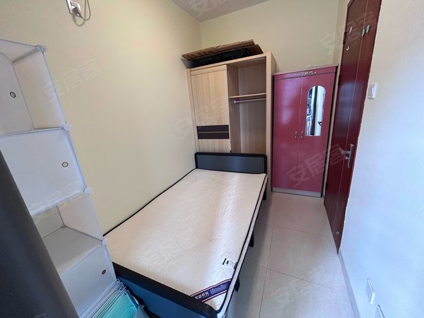 深圳南山南油南园枫叶公寓南光地铁站南油来福士广场,精装修小两房一