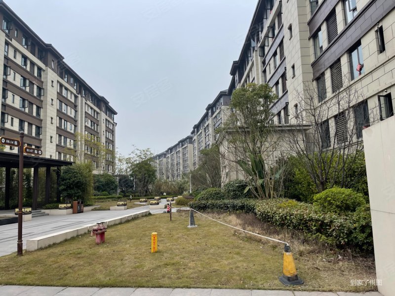 桥达天蓬樾府海棠谷