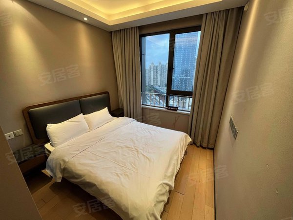 上海徐汇徐汇滨江海珀旭晖(商住楼)特价海珀高区豪装一房 快递到家