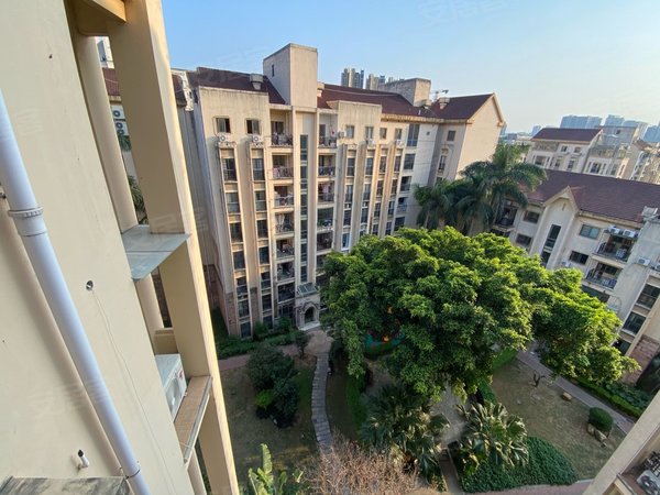 深圳龙岗横岗卓越城市中心花园实图新上,14号线四联站50米,南北通透看