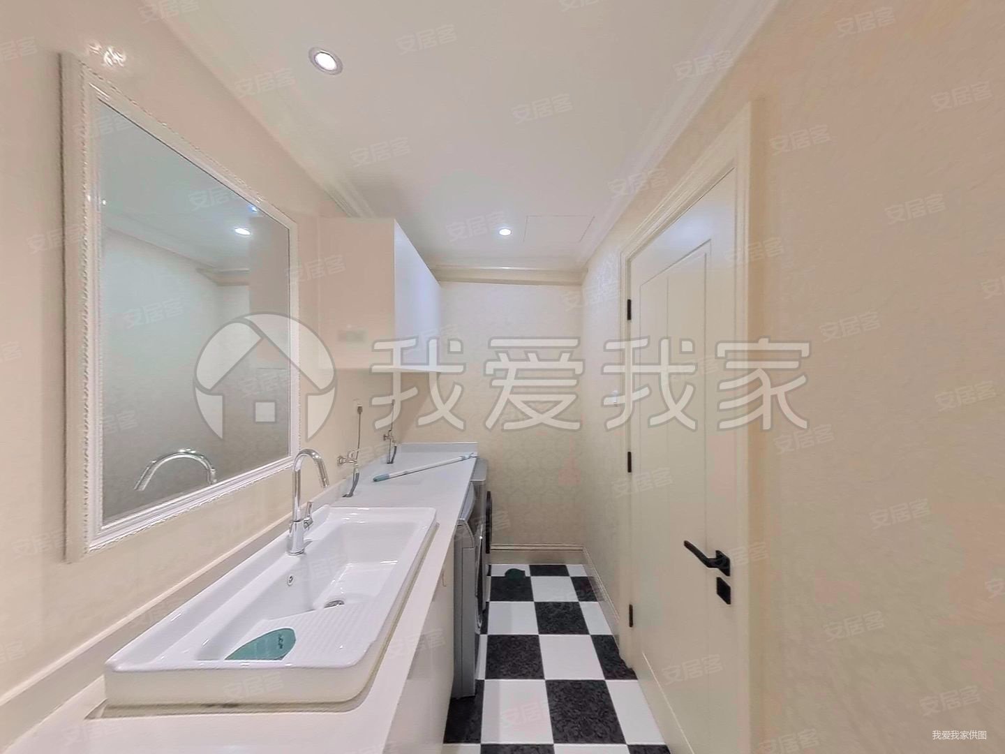 远洋傲北(别墅)8室3厅4卫456.63㎡南北1350万