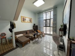 德宏瑞丽瑞京路雅居乐国际花园 5室2厅3卫出租房源真实图片