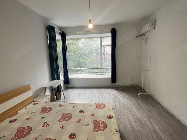 重庆江北五里店嘉景园嘉景园  押一付一 可月付 可短租 无中介 很大