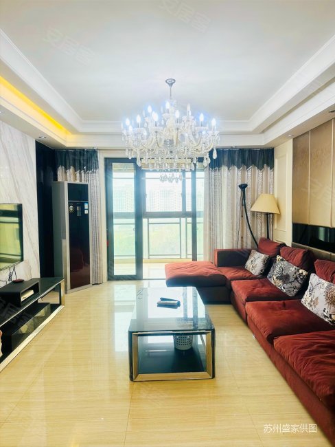 急卖 领域137平 3室2卫 楼层好采光好,皇家领誉二手房,180万,3室2厅,2