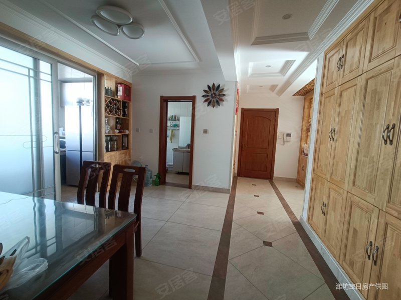 市北区 湖景龙湾 多层 带仓库 车库 仅售59.9w