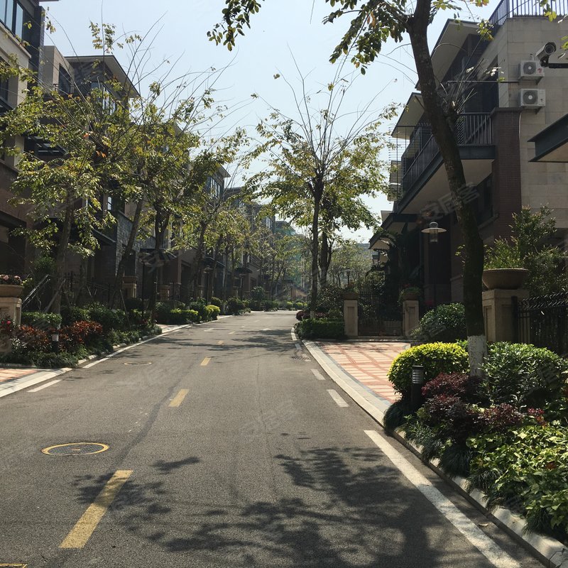 【半山墅, 半山墅小区详情,房价走势,房源,业主论坛】- 厦门58同城