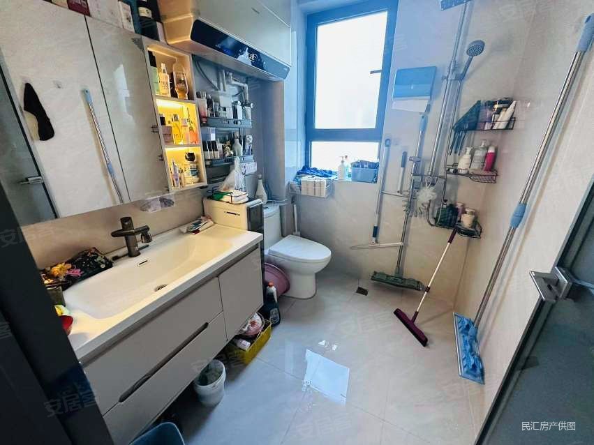 辰隆阳光小镇3室2厅2卫128㎡南北90万