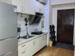 北京朝阳双井CBD总部公寓二期 1室1厅1卫出租房源真实图片