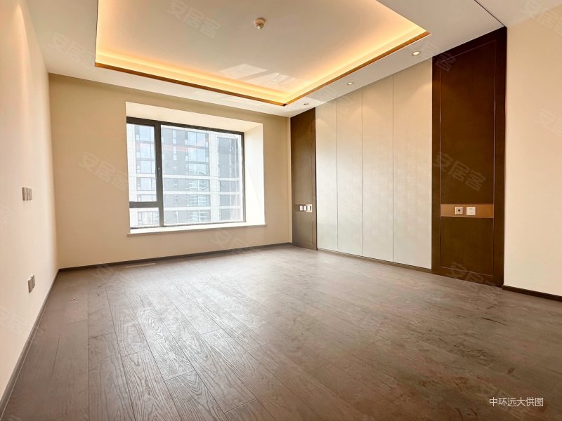 太原房产网>太原二手房>万柏林二手房>长风西大街二手房>学府壹号院>