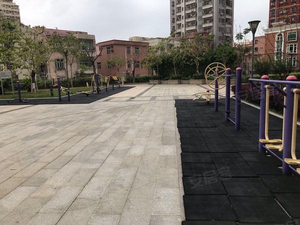 深圳宝安沙井德馨苑德馨苑精装复式三房带空调可办停车月卡出租房源