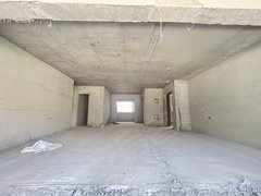 太原小店晋阳街恒大悦府双地铁口长治路晋阳街口带两个车位诚心出租大宽厅出租房源真实图片