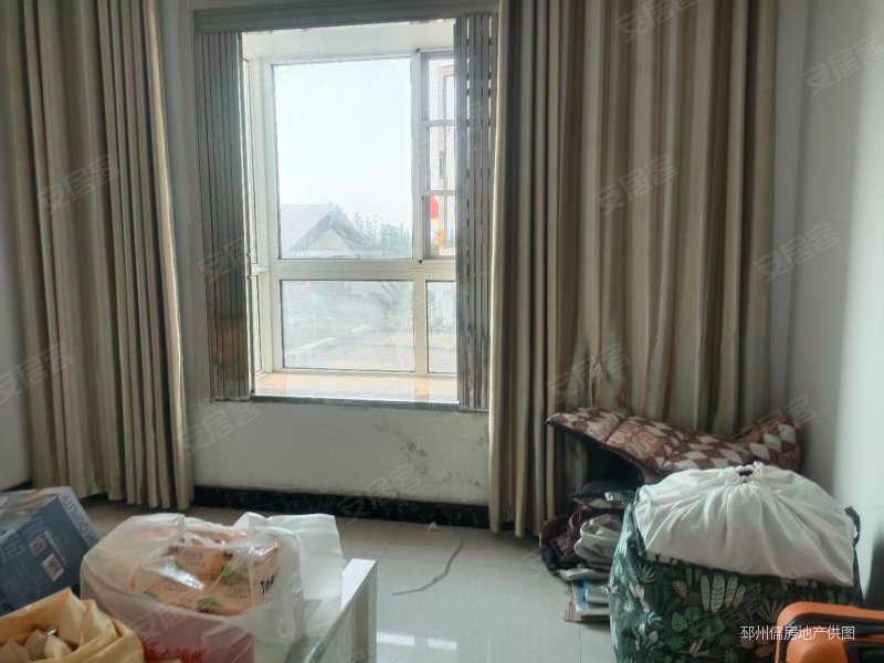 耀邦公馆电梯洋房西边户精装3室2卫134平售74.8万