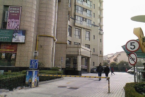 上海小区 徐汇小区 建国西路小区 巴黎时韵 巴黎时韵怎么样 发布于