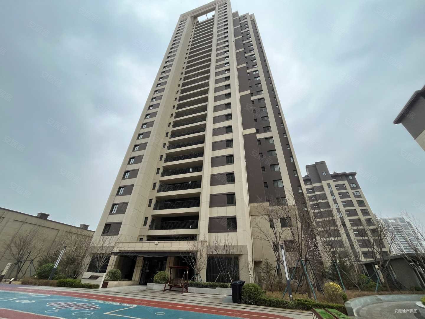 体育新城招商1872 出门就是地铁,招商公园1872二手房,146万,3室2厅,1