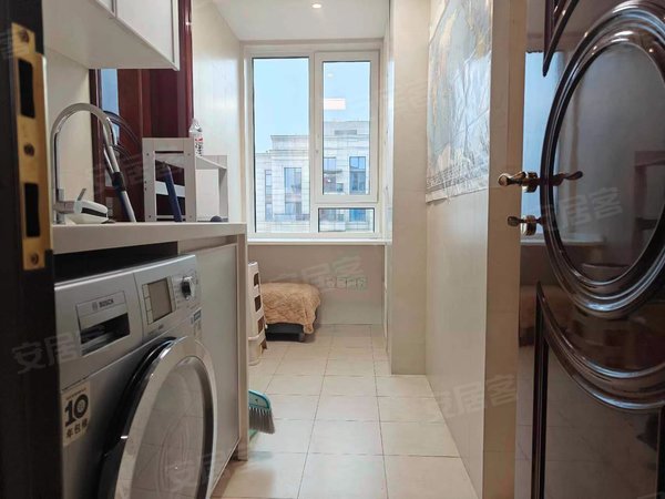 【多图】滨江华家池(公寓住宅),南肖埠租房,滨江华家池138方三房出租