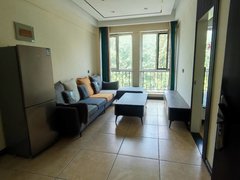 秦皇岛海港环岛燕山家园步梯4楼 正规一室一厅 家电家具齐全 有空调出租房源真实图片