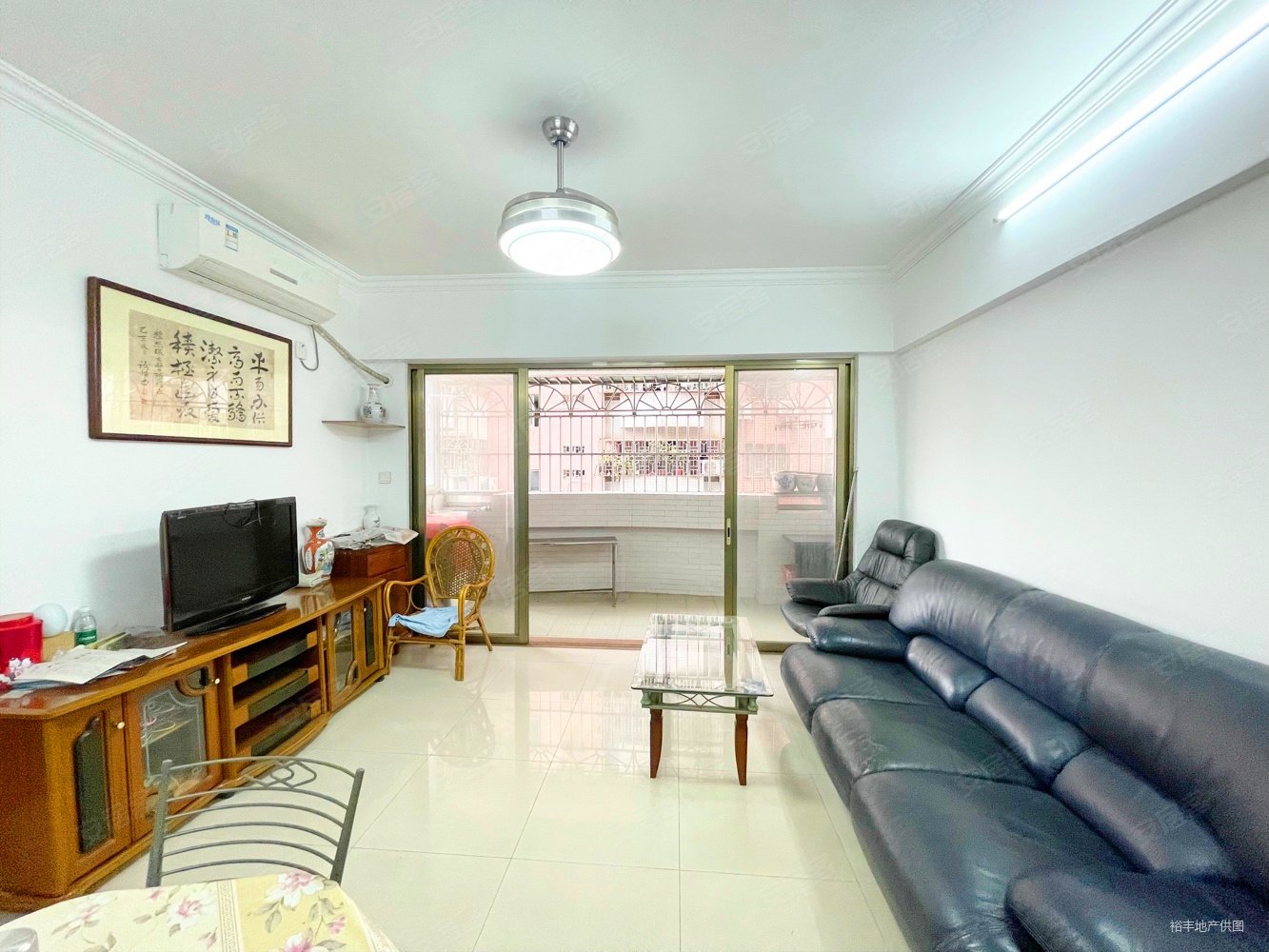 华海大厦(番禺)3室2厅1卫92.4㎡南155万