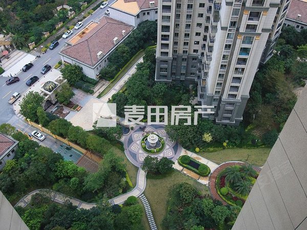 【多图】世茂湖滨首府(d区),湖边水库片区租房,南北向 2室2厅 精装修